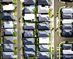 Did you know there’s no need for loans and deposits when you want to invest in property? Yes - it’s true. There’s a new way of investing in properties which makes it so simple, even people in debt are able to do it. I had over $430k of debt 20 years ago but from that time, I made over $100 Million using only this method. And there are so many deals out there in the market… That I can’t handle them all by myself. That’s why I’m inviting you to partner with me. This partnership helped thousands of