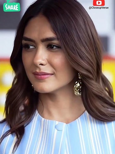 Mrunal Thakur Hot Expressions Vertical Edits | Telugu Actress Lips Closeup 4K HDR Videos