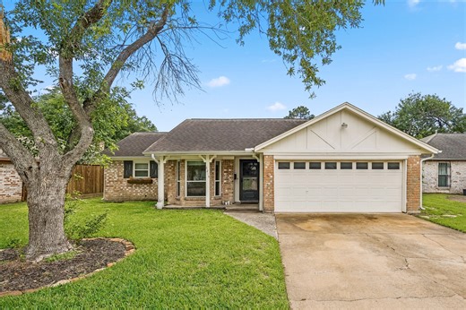 6215 Rena St, Houston, TX 77092 - MLS 20112405 - Coldwell Banker