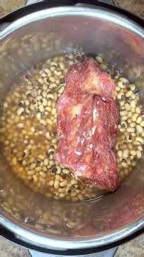 Instant Pot Hoppin’ John | Easy Southern New Year’s Recipe