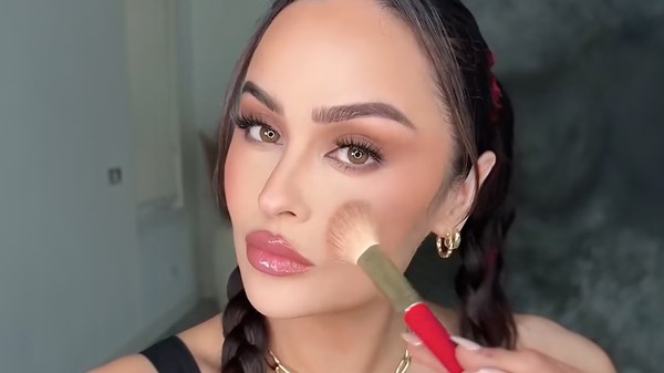 Today I will be showing you a dimple makeup hack. | Christen Dominique