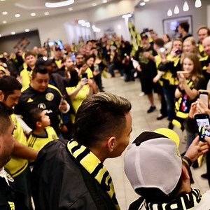 El espectacular recibimiento a Zelarayán