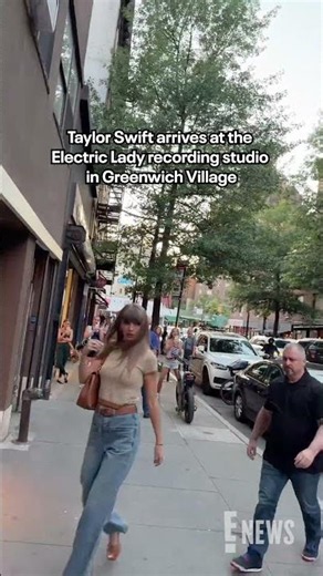 Taylor Swift is sparking new music rumors after having a nine hour session at Electric Lady Studios.