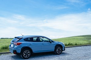 SUBARU XVで快適に車中泊・仮眠する方法と便利アイテムを検証 - I AM A DOG
