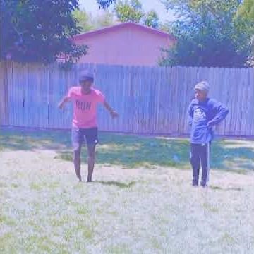 3 steps on how to do backflip on grass