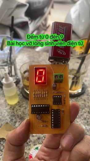 Mạch đếm từ 0 đến 9 với ic74ls192 - bài thực hành vỡ lòng của sinh viên môn kỹ thuật số. #spkt #hcmute #altiumdesigner #iot #proteus