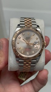 Elegante y atemporal, el Rolex Oyster Perpetual Datejust Certificado de Segunda Mano es la personificación del reloj clásico. Cada reloj @Rolex del programa de Segunda Mano Certificado se beneficia del mismo cuidado y servicio en tienda que todos los relojes Rolex. #grimalwatch #RolexCertifiedPreOwned #OfficialRolexRetailer #miamilife #miamijewelry #explorepage #Grimaaaaal #luxurywatch | Grimal Jewelry