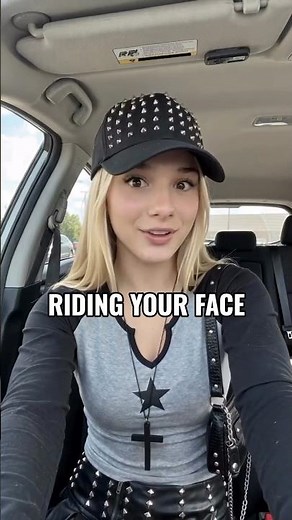 i ride your face, i ride your mustache - facesitting #booty