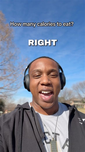 Use a TDEE calculator for clarity 💪🏽 #fitness #shorts #fit #caloriedeficit #calories