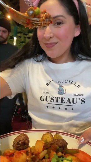 📍Bistrot Chez Rémy👩‍🍳 Remy’s restaurant inside Disneyland Paris!!✨🐀#ratatouille #chezremy #paris