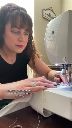 me: I haven’t sewn in 10 years 🪡 also me: *chooses a zipper* #hobbies #sewing #kindleunlimited