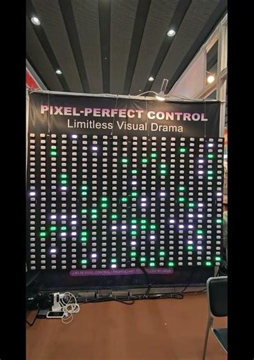 2 4G in Canton FAIR I GFLAI #eventlights #sportslighting #amazingledlights