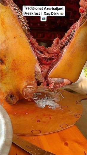 Traditional Azerbaijani Breakfast | Xaş Dish 🍲🇦🇿