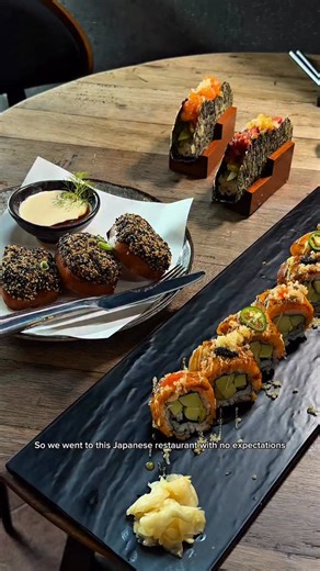 STEPH | MELBOURNE FOOD, TRAVEL & LIFESTYLE on Instagram: "NEW JAPANESE RESTAURANT TO TRY IN MELBOURNE 🍣 @oushou_japanese is a Japanese restaurant with five locations across Melbourne - South Yarra, Hawthorn East, Brighton, Knox and their newest in Brunswick East on Lygon St (taking over the former Bluebonnet space). 🥢 Surprisingly, I’d never heard of them before but decided to check out the new Brunswick East venue with no real expectations. The menu is fairly classic and simple but a few thin