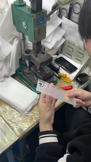 Phone Cases #Source factory #Factory real shot #Production workshop scene #Factory real shot video