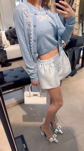 Come with me to my @versace fitting for their runway show in at MFW! 🤍 What’s your favorite look?! ✨ | Meredith Duxbury