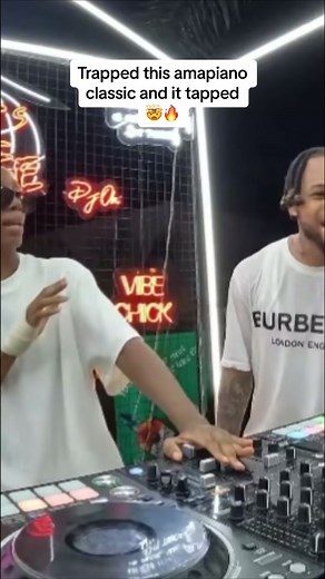 This went real hard🔥🔥🔥🔥🔥 #music #amapiano #hiphop #mashup #lagos #nigeria #abomvelo #dj #vibe #vibecheck #dopecaesar