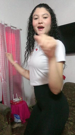 Videos de La muñeca de la salsa (@albasofia31) con “sonido original - dj Reni Herrera”