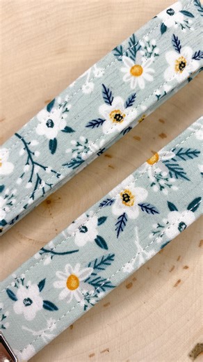 🧵✨ Thursday Threads! Today’s quick & colorful make: Fabric Key Fobs! 💖 A fun way to use up scraps and keep your keys easy to find 🔑🌈 ✔️ Fast & beginner-friendly ✔️ Perfect scrap buster ✔️ Great for gifts or craft shows 🎁 📥 Grab the PDF sewing pattern in my Etsy shop and help support my small business— instant download, step-by-step photos included! https://sweetlbugcreations.etsy.com/listing/4326626333 #smallbusiness #giftideas #shopsmall #thursday #etsy | Sweet Ladybug Creations