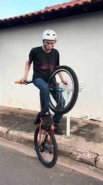 How to ride a unicycle 👨‍🏫 #bike #graudebike #grauderua