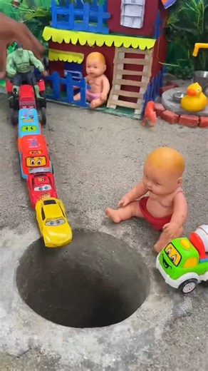 Eicher tractor pushing cartoon car and green car into pit #jcb #jcbvideo #tractor #train