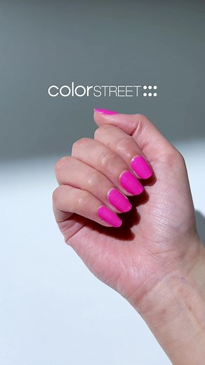 Life’s busy, but your nails don’t have to be. Get a flawless, chip-resistant manicure in minutes with Color Street’s 100% real nail polish strips. | Color Street