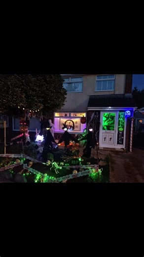 The Garton Gaff again !!! This time it's 2021 !!! #halloween #spooky #spookyseason #whatsonbristol #halloweendisplays