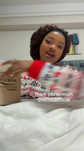 Unboxing My Birthday Gifts from Candy!