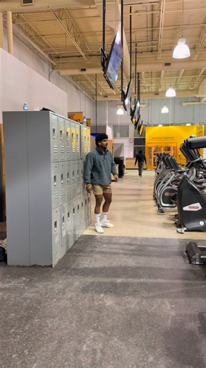 Mann Randhawa on Instagram: "🦬……. #💪 #gymlifestyle #gymmotivation #instagramvideo #instagramreel"