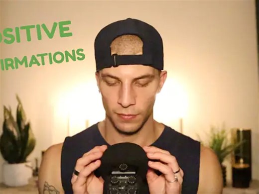 【Aaron】ASMR小哥帮你去除负能量 耳语聊天 手势动作 摸麦