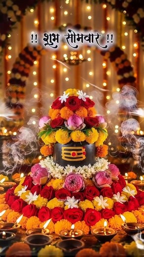 Gods Visual Art 🎨 on Instagram: "शुभ सोमवार 🚩🕉️🙏 . 日本利用压电瓷砖将行人的脚步转化为电能，通过收集脚步产生的压力，利用内部的压电材料将机械应力转化为电能，驱动如LED灯、数字显示屏和传感器等设备。这种技术通过将日常活动转化为可再生能源，减少了对传统能源的依赖，支持了可持续的城市基础设施。在涩谷车站这样的高人流量区域，每日约240万次的脚步声可以贡献显著的电力。 工作原理： 行走时，脚步的重量和动作会对压电瓷砖施加压力，使其轻微弯曲，产生机械应力。瓷砖内的压电材料将这种应力转化为电能。 能量收集： 每一步都会产生少量电荷，但大量脚步累积起来就能产生足够的电能来驱动小型设备。 应用实例： 在涩谷车站等繁忙地区，这种系统能够处理每日约240万次脚步带来的电能。 能源用途： 收集到的电能可以立即使用，也可以被储存起来，用于为LED灯、数字显示屏和传感器等设备供电。 意义： 这种方法将日常运动转化为实用的可再生能源，有助于减少对传统能源的依赖，并支持可持续的城市基础设施发展。"