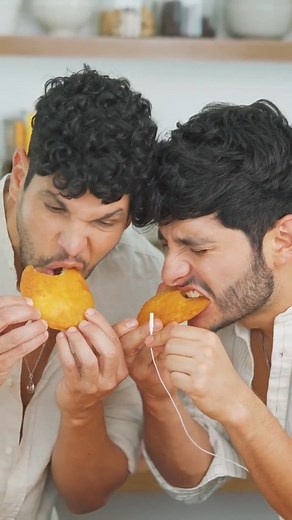 Tutorial para hacer una arepa de huevo fácil y deliciosa #losdeñam #trucodelaabuela #arepas #recetas | Los de ÑAM