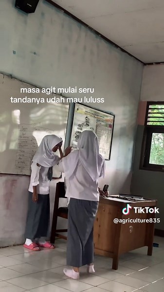 Masa Agit Menjelang Kelulusan di SMK