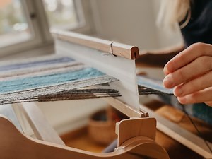 Beginner’s Loom Weaving — make gather grow