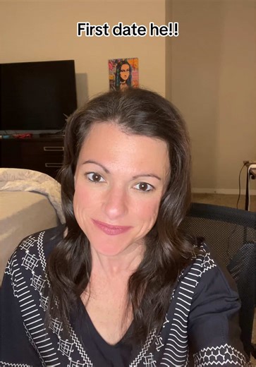 Dating over 50: What’s your favorite color? Ever been married? How many kids do you have? What do you do for work? Where did you grow up? Where did you go to school? Noooooooooo! #dating #datingover50 #firstdate #datingapps #onlinedating #dates