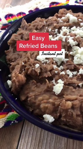 Easy Instant Pot Refried Beans Recipe