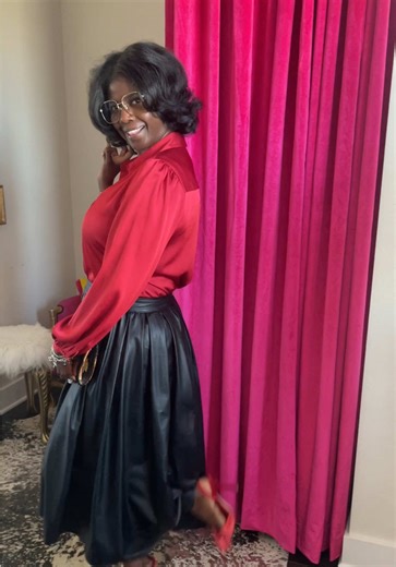 Sewing Inspiration for 70s Fashion Lovers