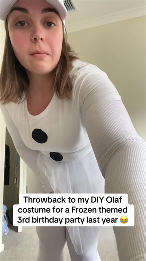 DIY Olaf Costume for Frozen Themed Party