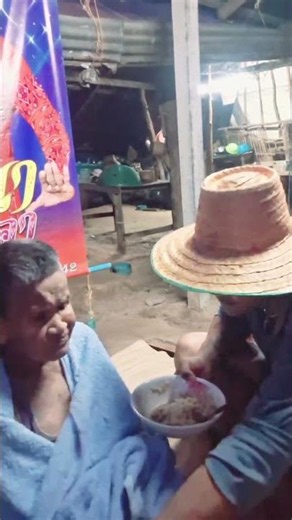 It's evening already, let's eat, Grandma.