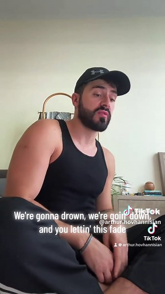 ‏@Alessia Cara ❤️🎤 #cover#arthur #alessiacara