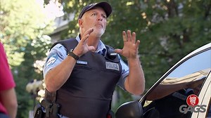 Compilation de blagues en auto! Juste pour rire Les Gags vous presente, les meilleurs gags de caméra cachée! Abonnez-vous a notre page Facebook pour en voir d'autres regulièrement! | Juste pour rire Les Gags