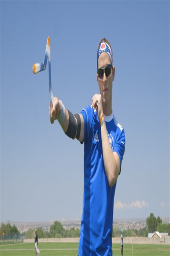 Rencontre avec le lanceur de boomerang de compétition