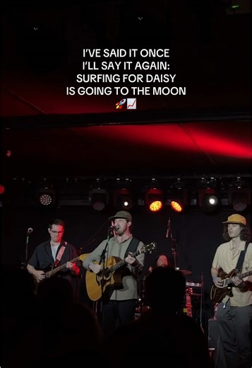 Forever rooting for @Surfing For Daisy. Absolutely smashed it tonight guys 🫶😮‍💨🤘💙🚀 #folkrock #surfingfordaisy #newjersey #tothemoon #bangin