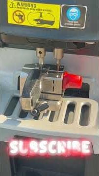 Wrong Key? No Problem | Decode, Cut & Program in 60s #shorts #locksmithlife #carkeys #mechaniclife