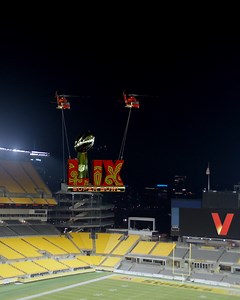 2.6K reactions · 13 shares | Verizon Super Bowl FanFest is hitting 30 cities near you. Catch the game right on your home field. FREE limited tickets. You In? | Verizon | Facebook