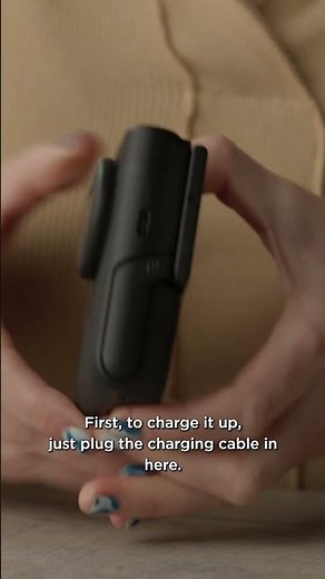 Vlogging with the Canon Powershot V10 couldn't be easier - Watch the full tutorial on our channel!