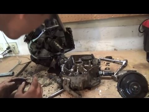 Kawasaki 4 Stroke Engine Breakdown - Piston Ring Removal Part 1