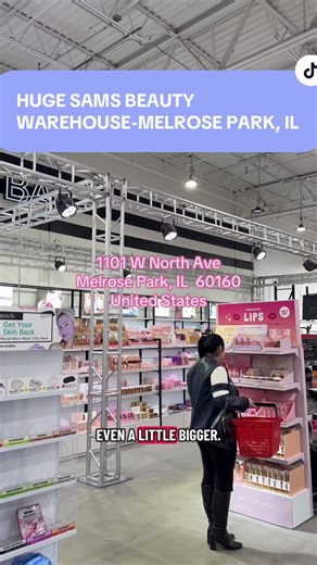 MUST VISIT! HUGE Beauty Warehoise in Melrose Park, IL and this is hair/wig/extension focused but they do have a beauty bar full of makeup and skincare! Take your time here because there is a lot to see🩷 1101 W North Ave Melrose Park, IL 60160 United States #beautystore #beautywarehouse #samsbeautywarehouse #melrosepark #illinois