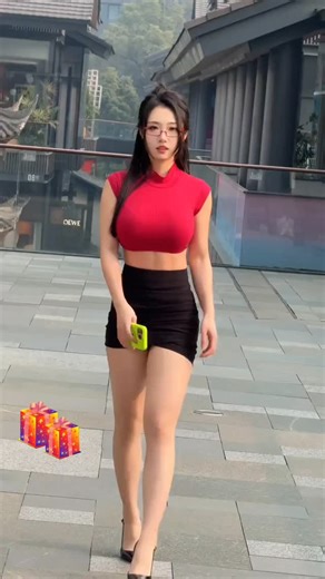 camli 🧿 on Instagram: "Subscribe @camlinngh_official for more 😍🔥💋🤩 #justdoit #howto #bump"
