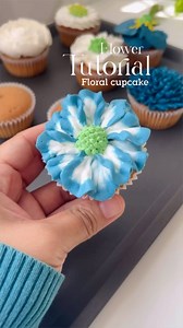 4.3K views · 25 reactions | Jom tengok tutorial bunga ni. Ala-ala scabiosa. #flowerutorial #flowertutorialbuttercream | Hani Che Lin | Facebook